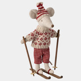 17-4304-00-5707304140788-jucarie-maileg-winter-mouse-with-ski-set-mum