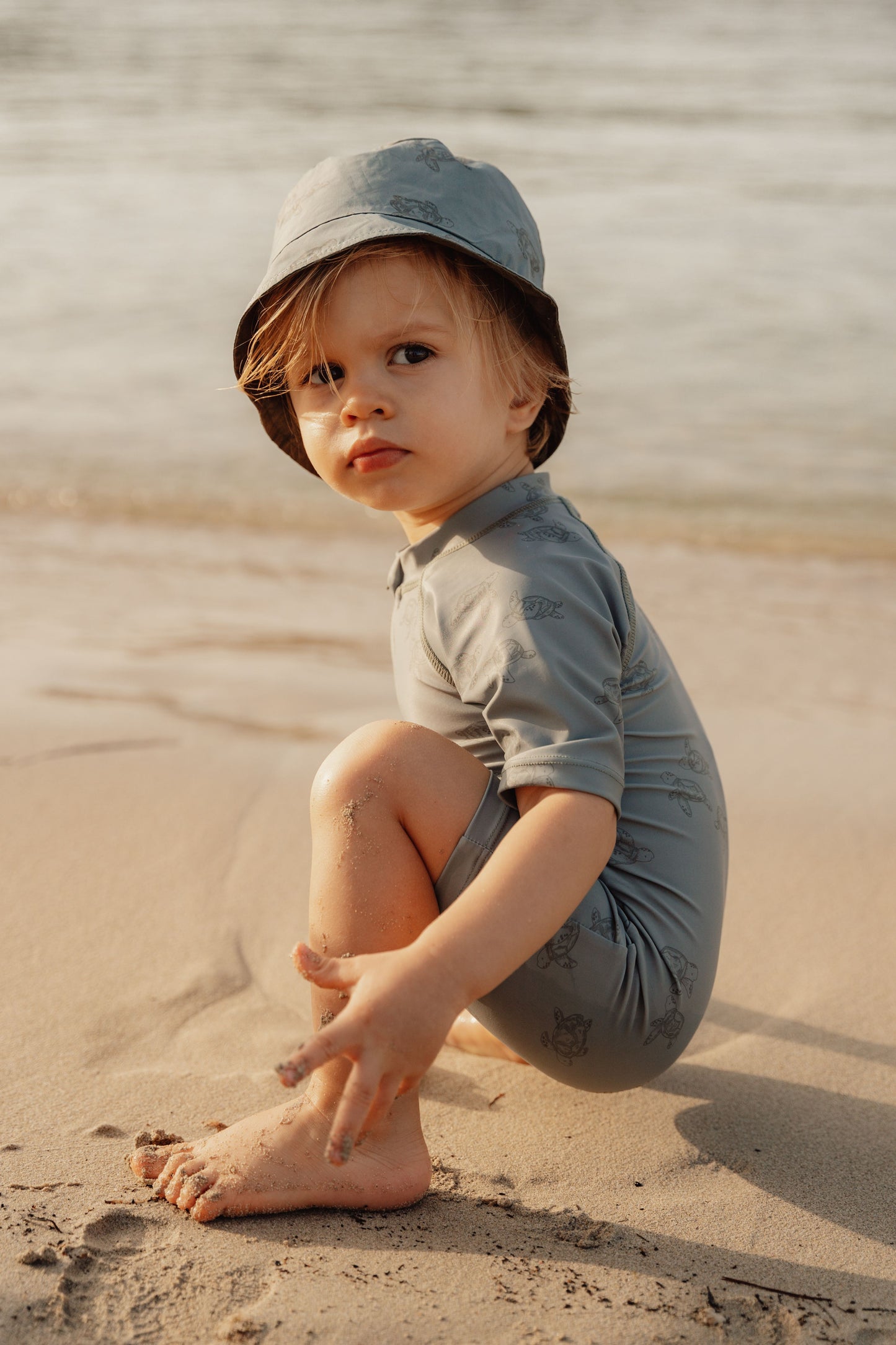 Costum de baie intreg cu protectie UV 50+ - Turtle Island Olive - Little Dutch
