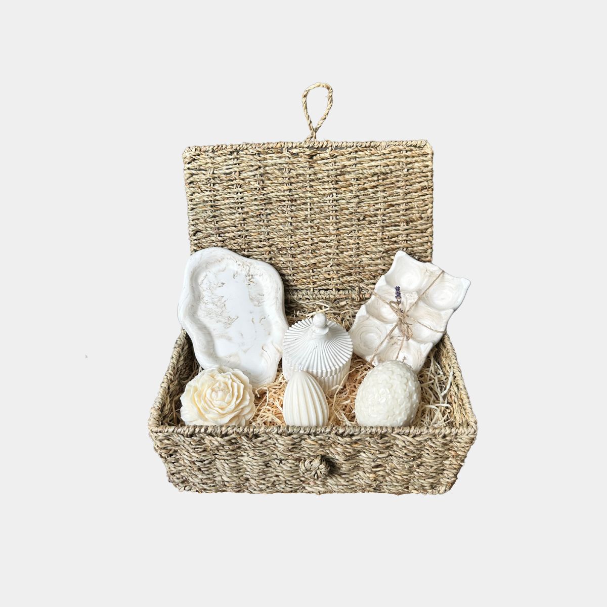 cadou-paste-cos-din-iarba-de-mare-suport-oua-tava-decorativa-bomboniera-lumanari-parfumate