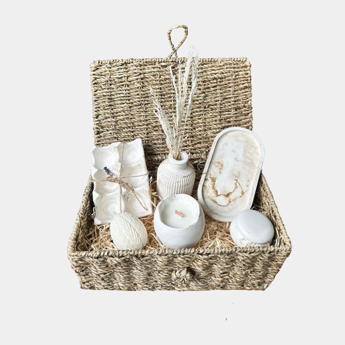 cadou-paste-cos-din-iarba-de-mare-suport-oua-tava-decorativa-cutie-bijuterii-lumanari-parfumate-vaza