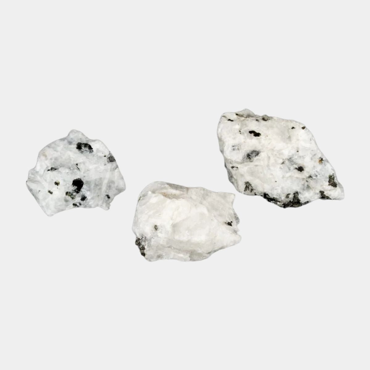 cristale-brute-de-piatra-lunii-intuitie-feminitate-calm