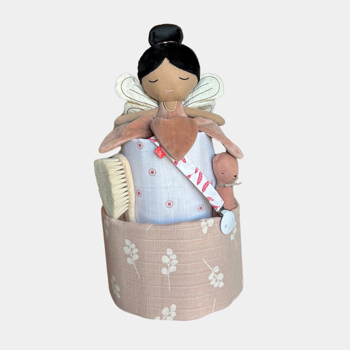 tort-din-scutece-fairy-maes-magic-bundle