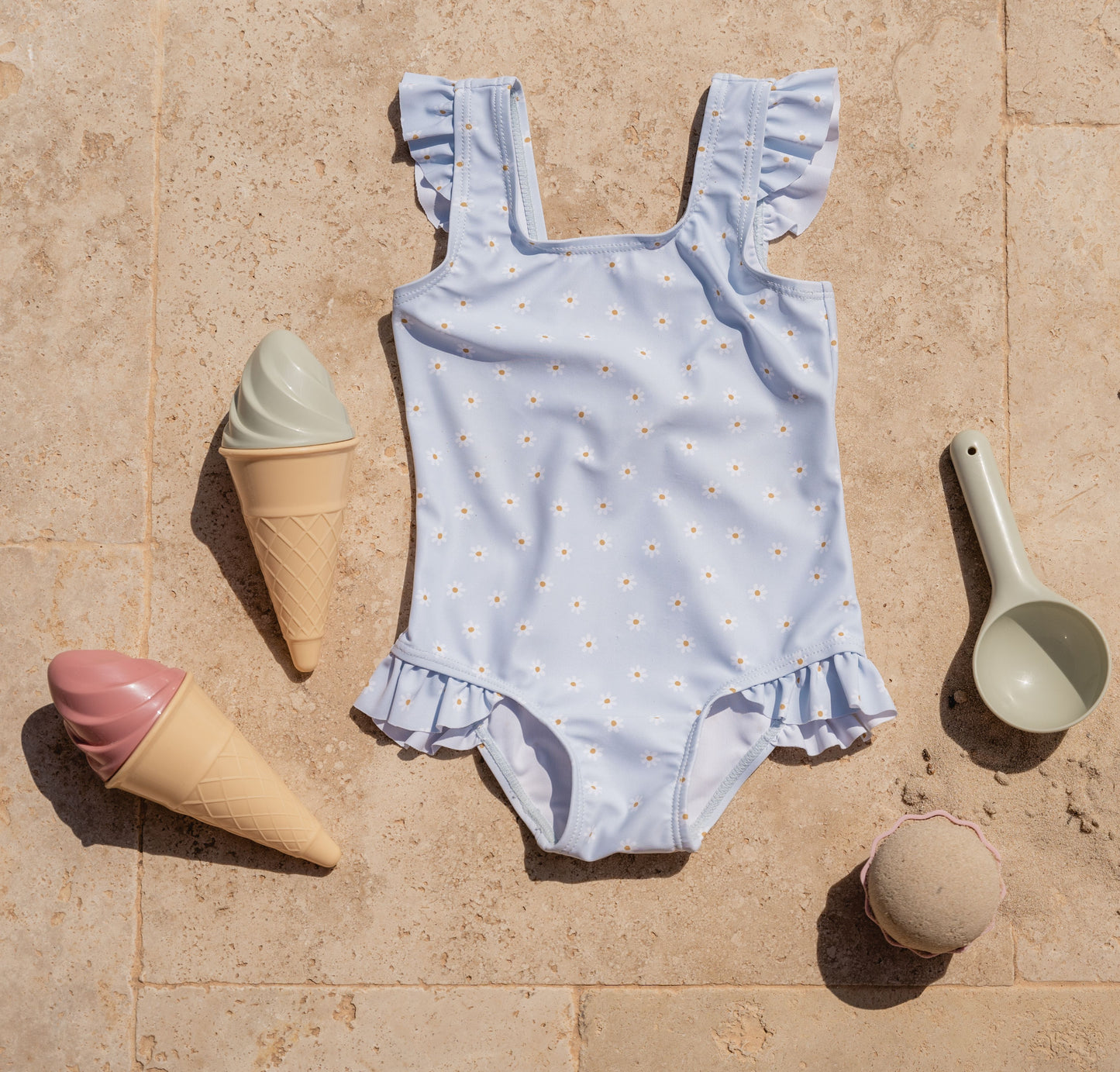 Costum de baie cu protectie UV 50+ - Daisy - Blue - Little Dutch - ziani.ro ziani.ro Little Dutch