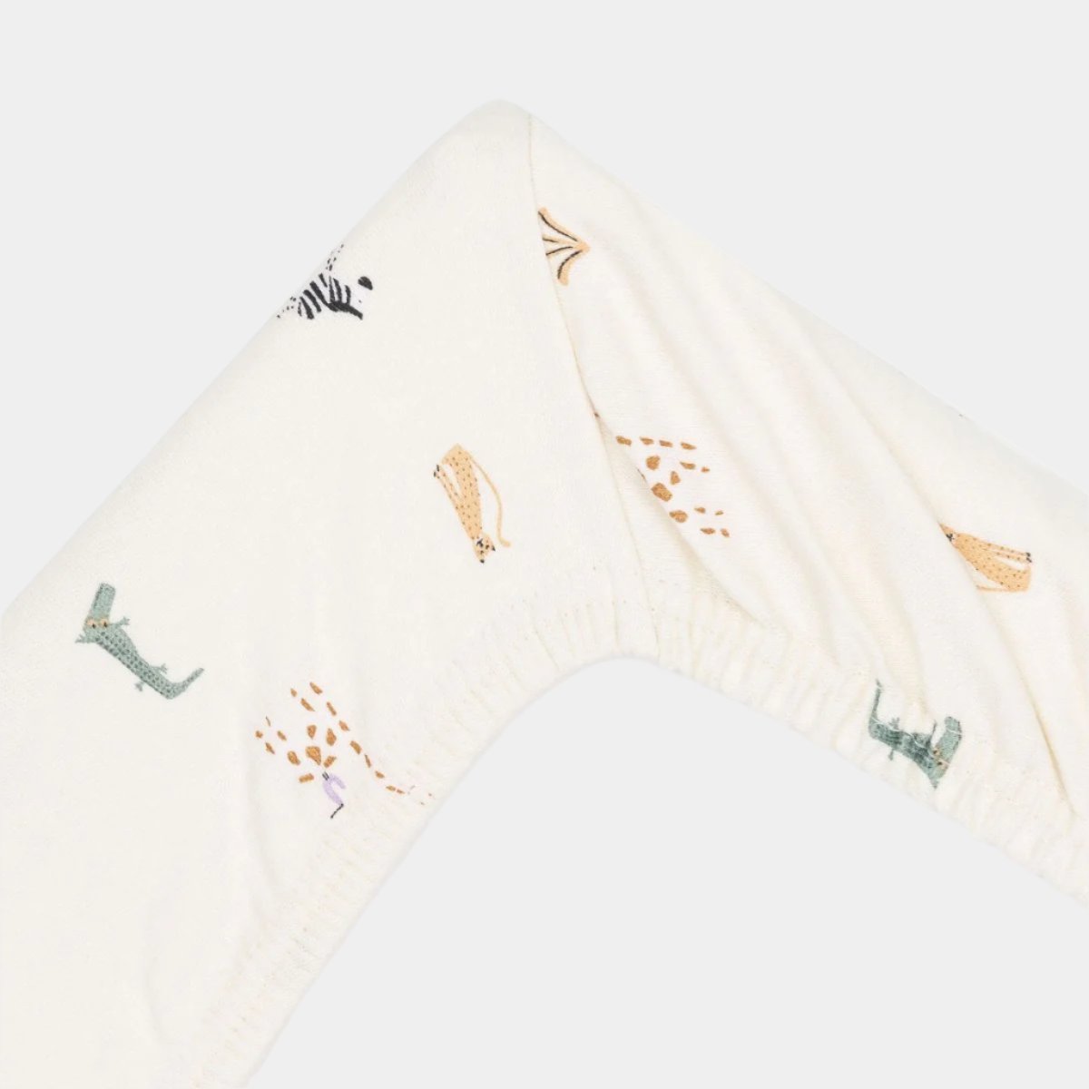 022-503-67090-8717329388246-husa-salteluta-infasat-jungle-jambo-jollein-jersey-70x50cm