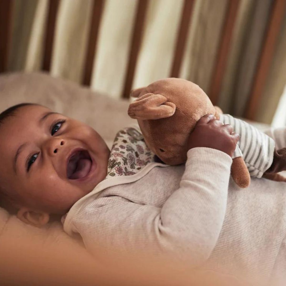 029-867-67045-8717329377011-baveta-bandana-bumbac-retro-flowers-jollein