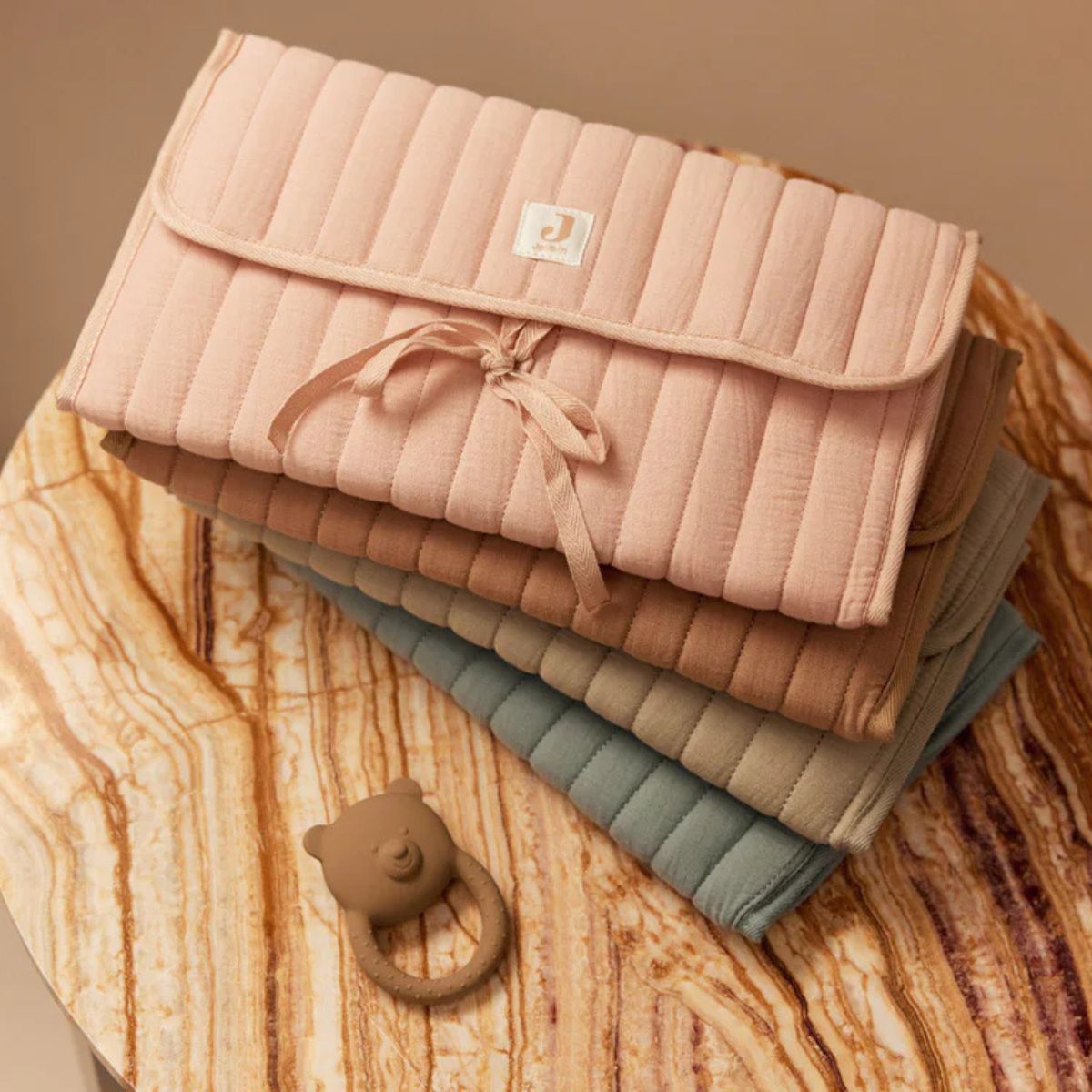 096-001-00103-8717329393622-saltea-de-infasat-biscuit