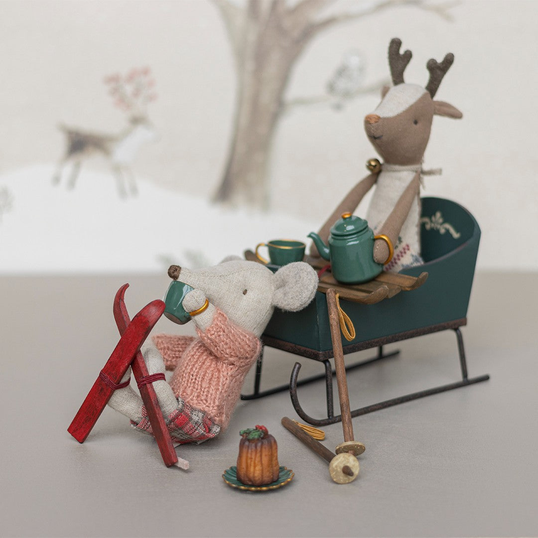 11-2009-01-5707304122913-sanie-verde-soricei-maileg