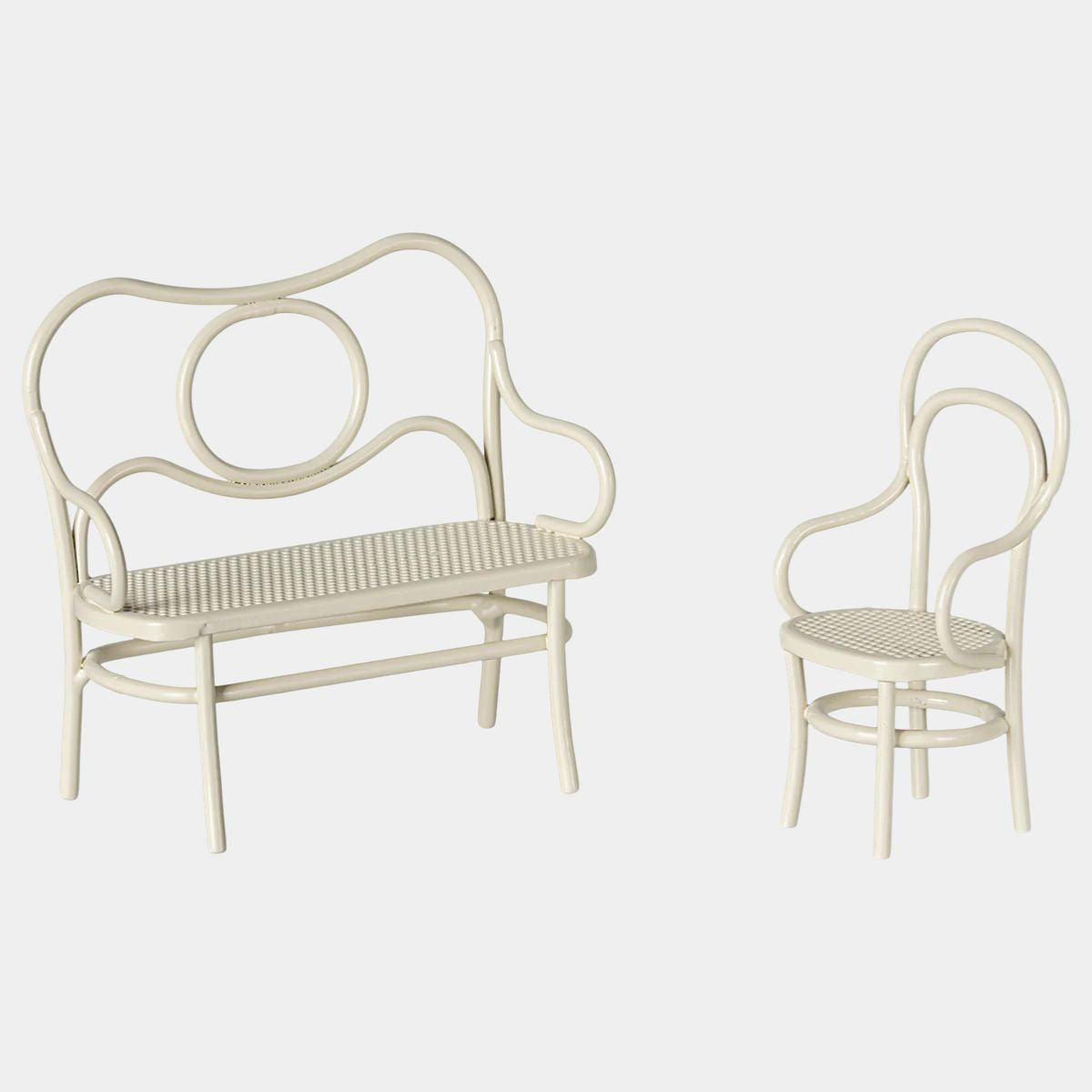 11-5106-00-5707304142805-jucarie-maileg-pentru-casuta-de-papusi-cafe-set