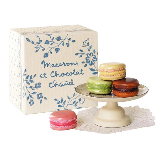 11-9116-00-5707304098379-macarons-miniatura-suport-pictat-casuta-papusi-maileg