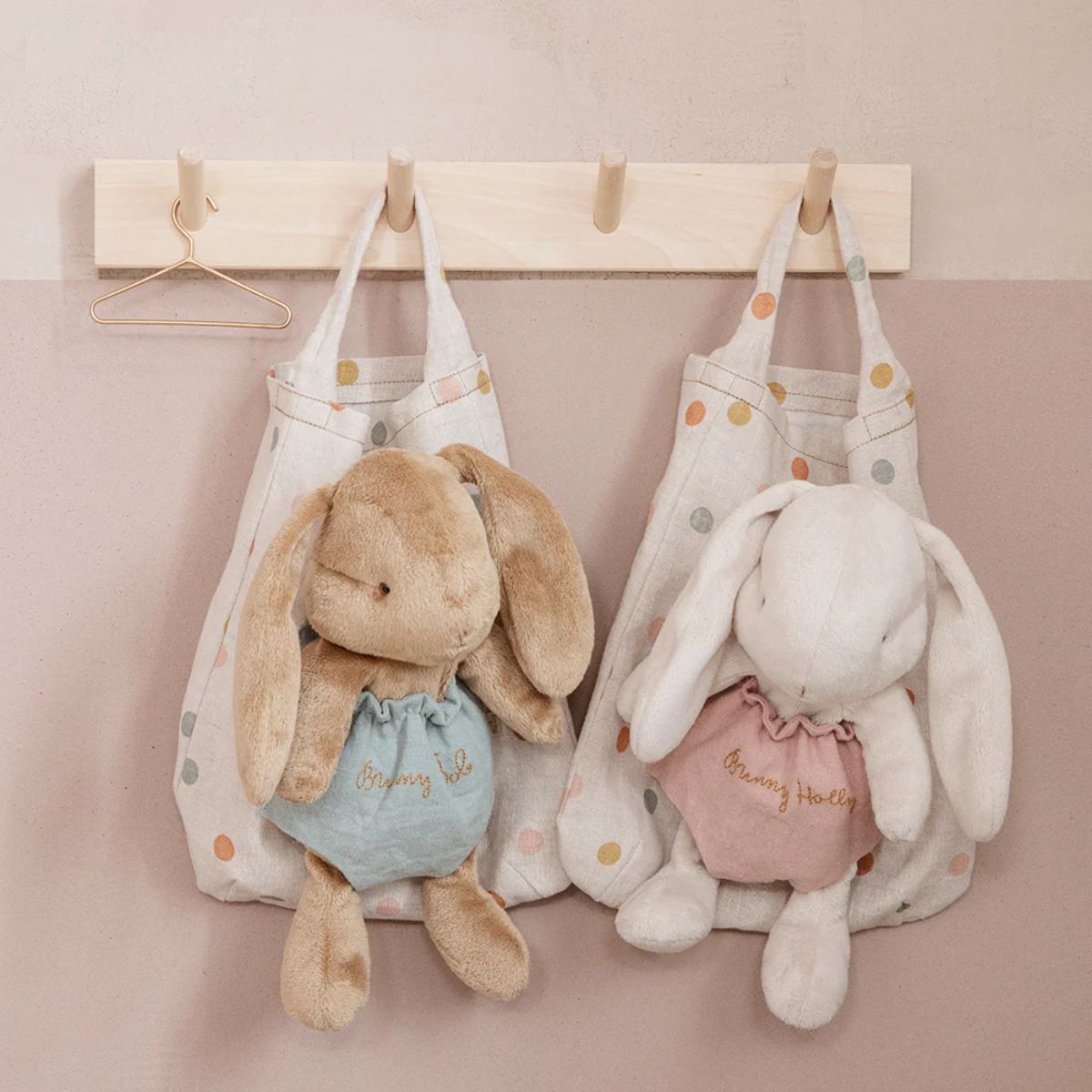 16-1993-00-5707304110668-jucarie-maileg-iepuras-cu-gentuta-bunny-bob