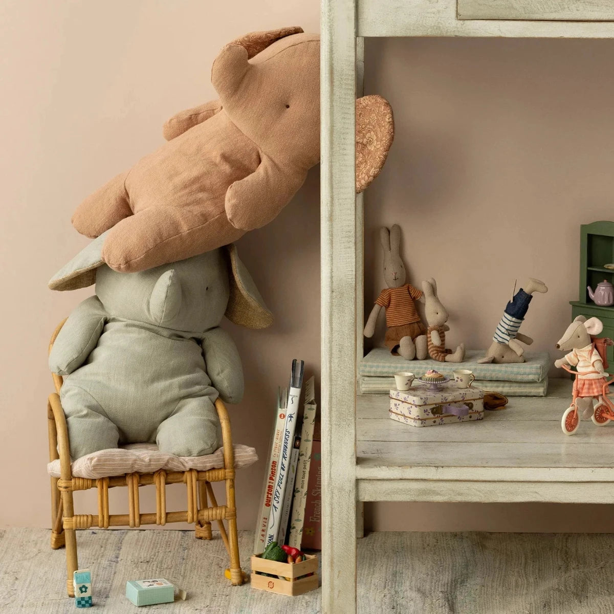 16-3604-00-5707304129837-jucarie-textila-elefant-gri-maileg