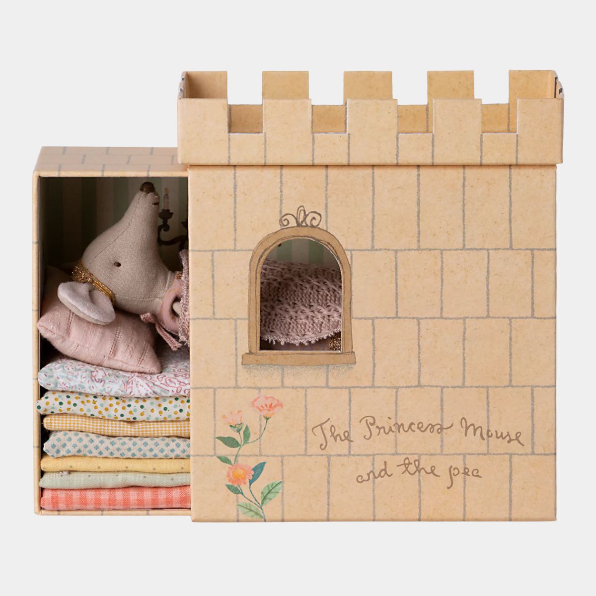 17-3200-01-5707304124566-jucarie-maileg-princess-and-the-pea-big-sister