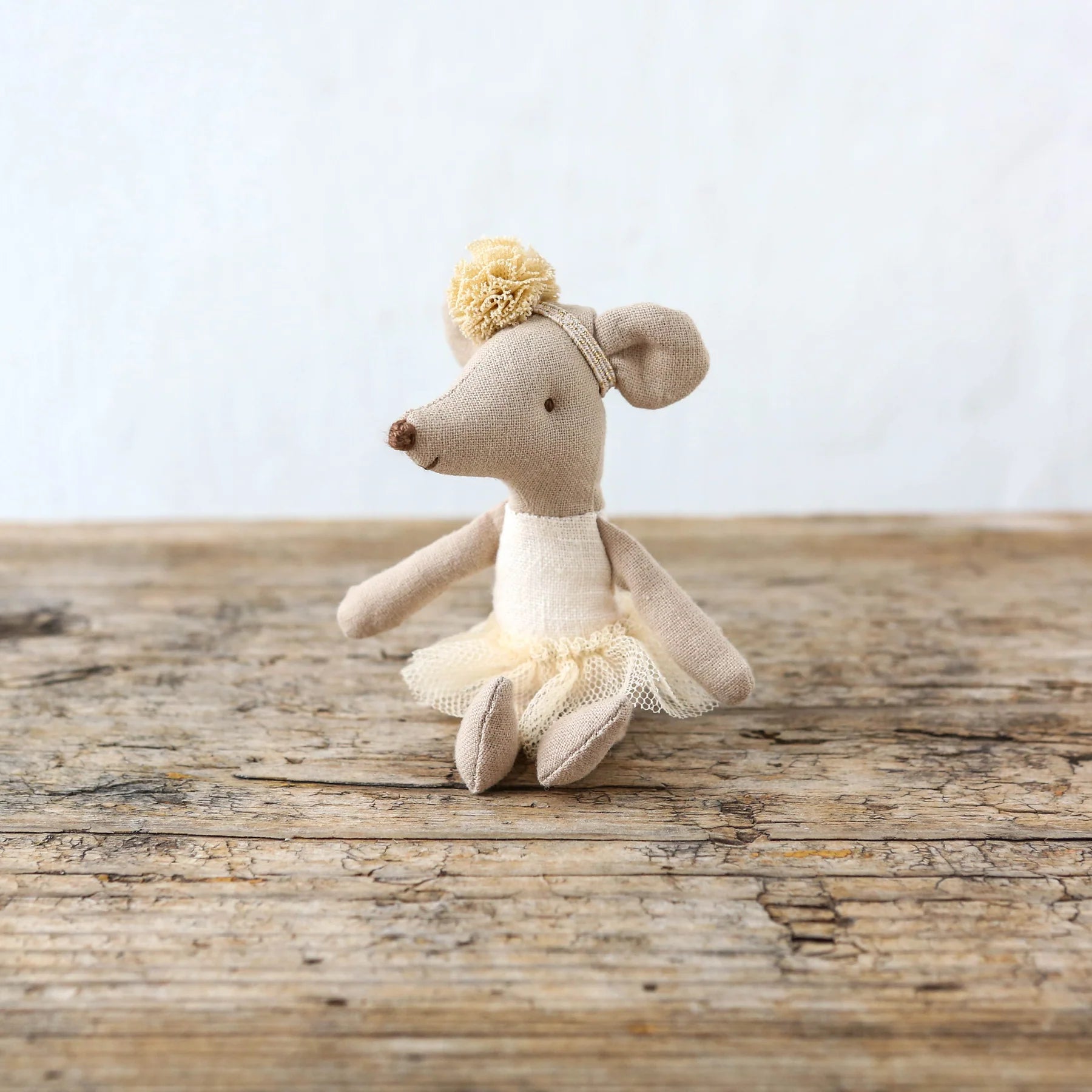 17-4107-00-5707304138440-jucarie-maileg-ballerina-mouse-little-sister