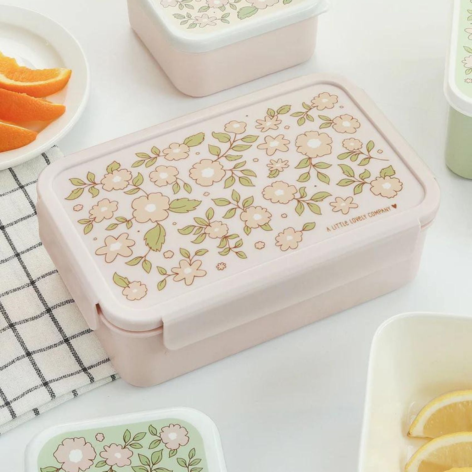 BBBLPI68-8719715003573-caserola-compartimentata-pentru-pranz-bento-blossoms-pink