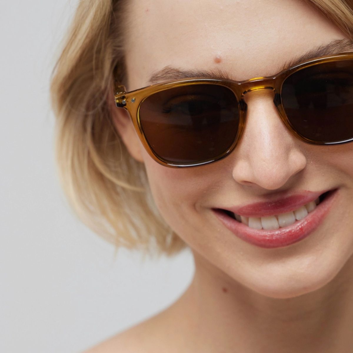 SLMSEC236_00-3701210432908-ochelari-de-soare-pentru-adulti-e-golden-green-izipizi