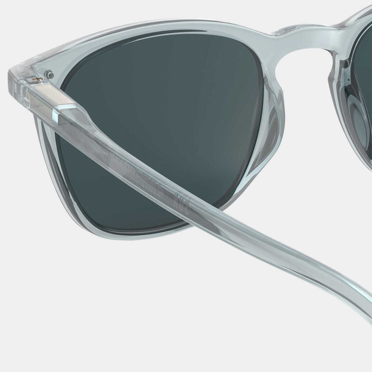 SLMSEC237_00-3701210432991-ochelari-de-soare-pentru-adulti-e-frozen-blue-izipizi