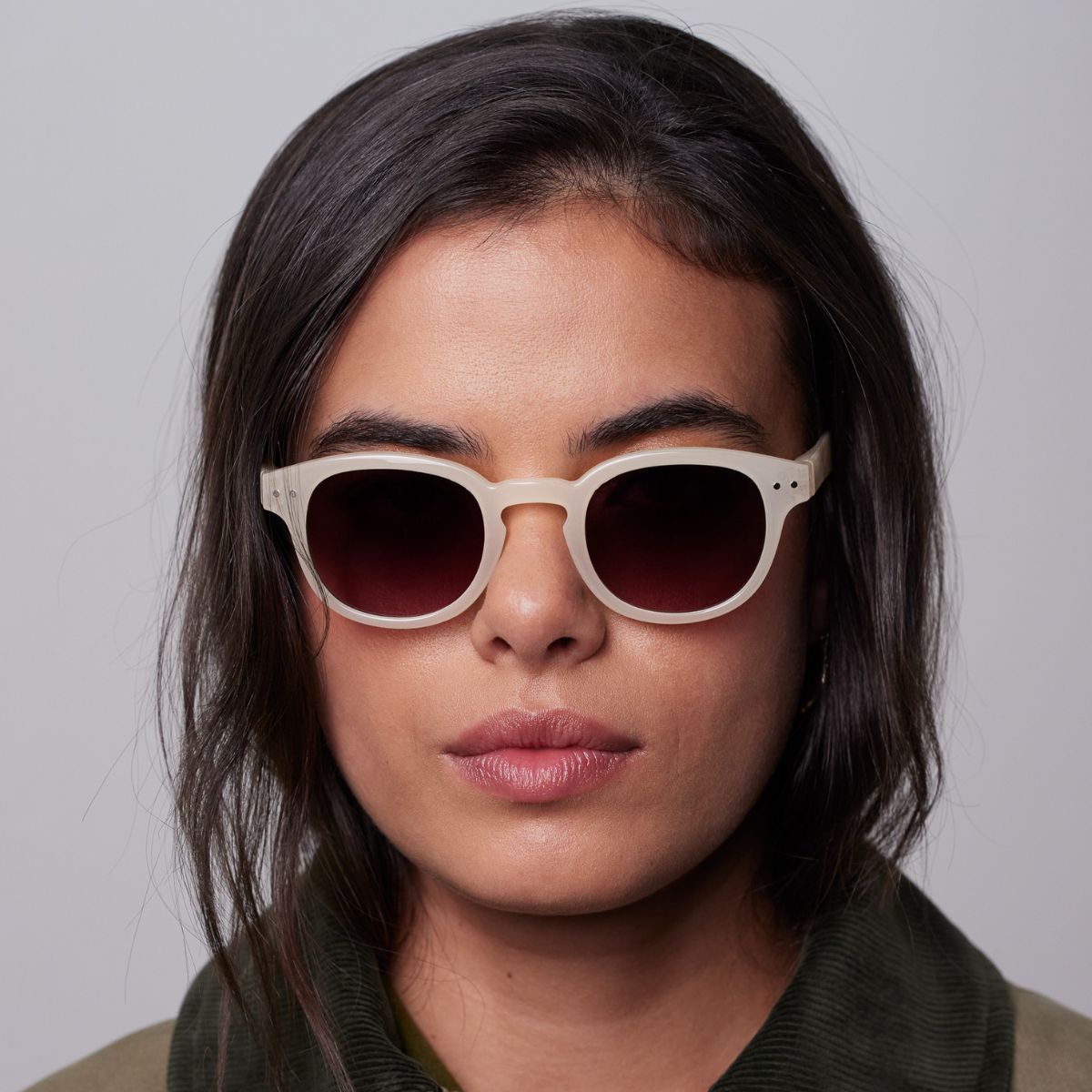 SUN0323401X00-3701210439488-ochelari-de-soare-pentru-adulti-c-vintage-cream-izipizi