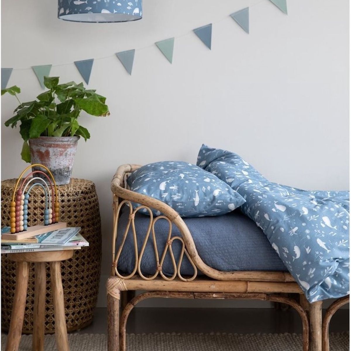 TE10320640-8719638747110-lenjerie-patut-ocean-blue-100x140-little-dutch