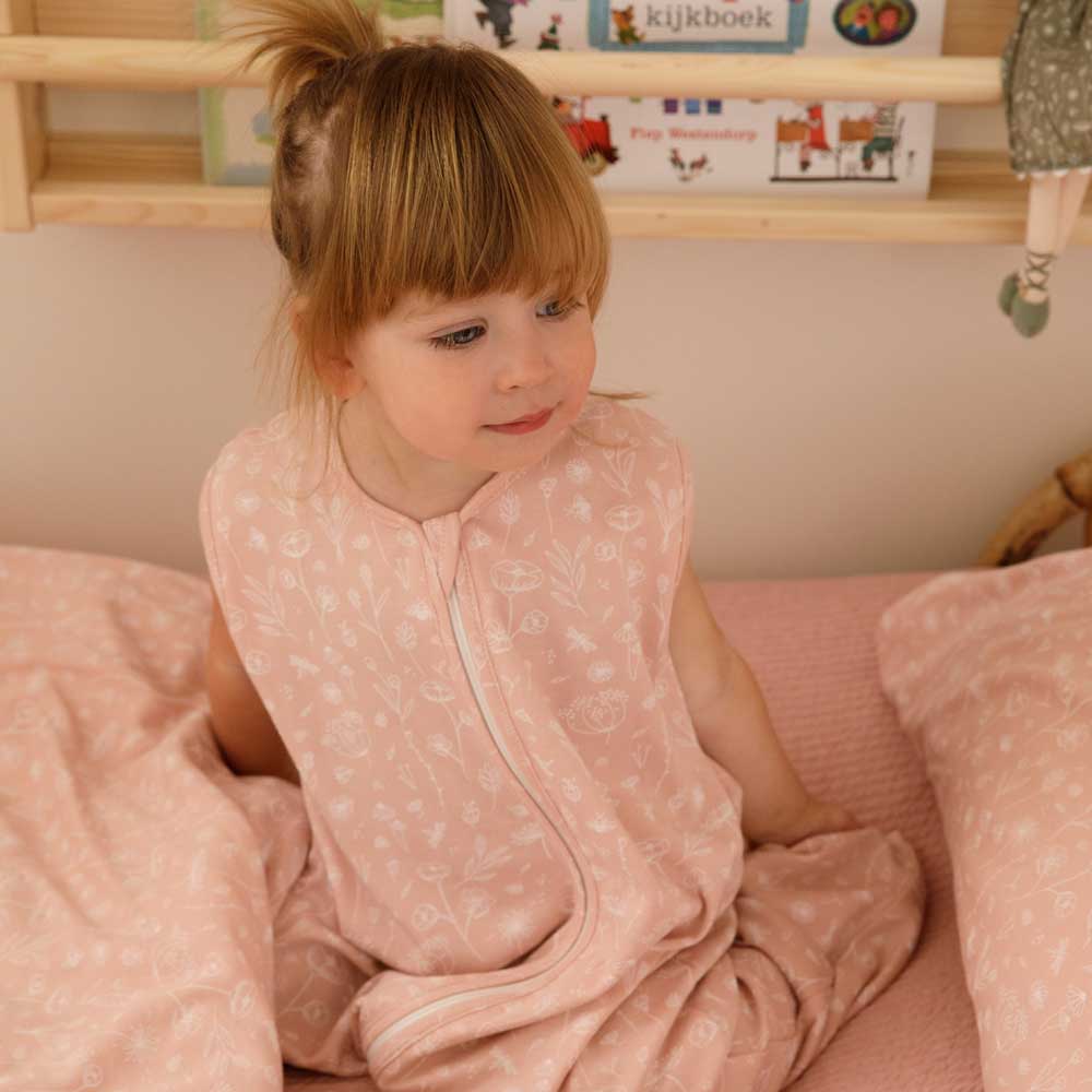 TE12021050-8720168532923-aparatoare-laterala-wild-flowers-pink-little-dutch