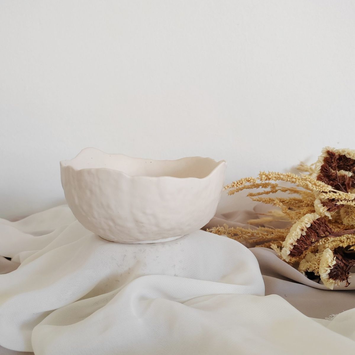 bol-decorativ-din-ceramica-luna