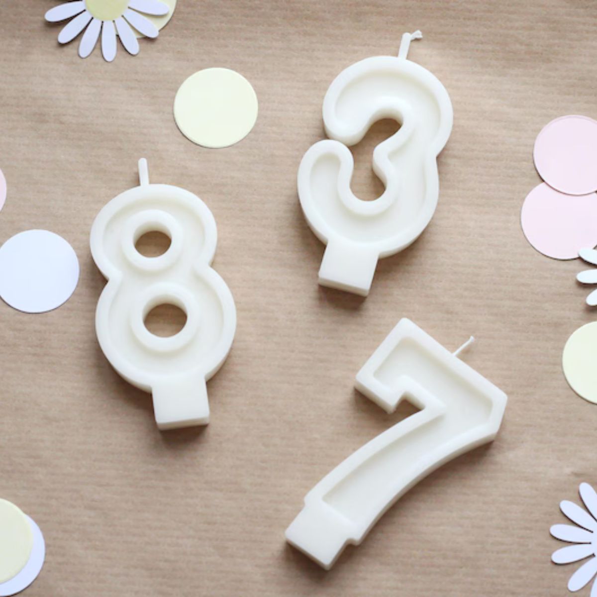 lumanare-aniversara-cifra-din-ceara-de-soia