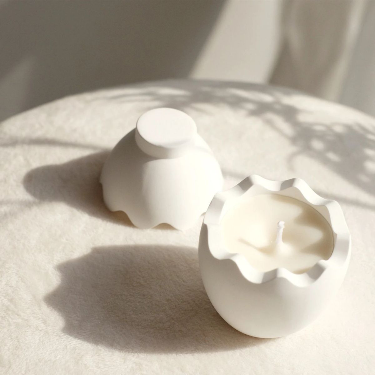 lumanare-parfumata-bol-ceramic-in-forma-de-ou-decor-paste