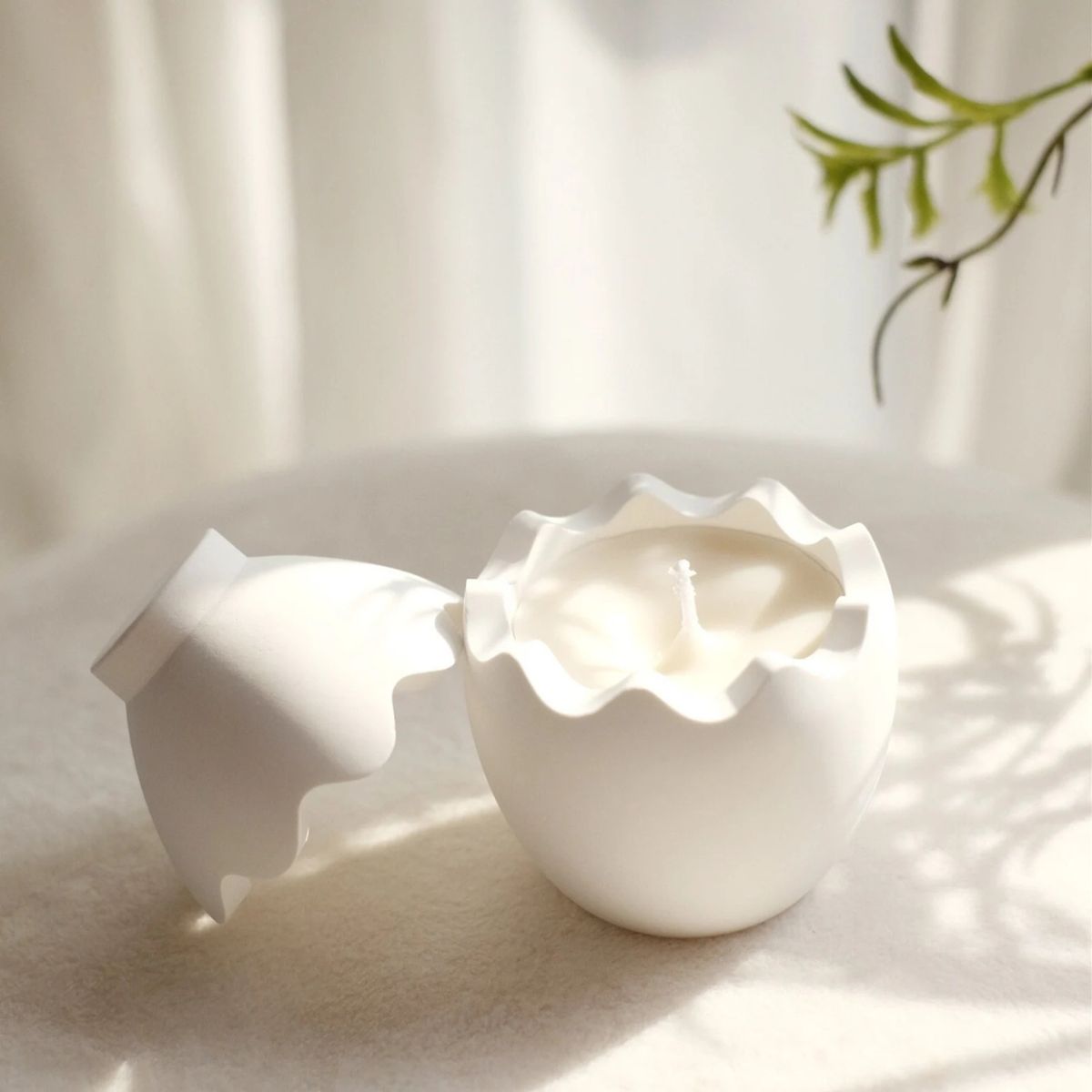 lumanare-parfumata-bol-ceramic-in-forma-de-ou-decor-paste