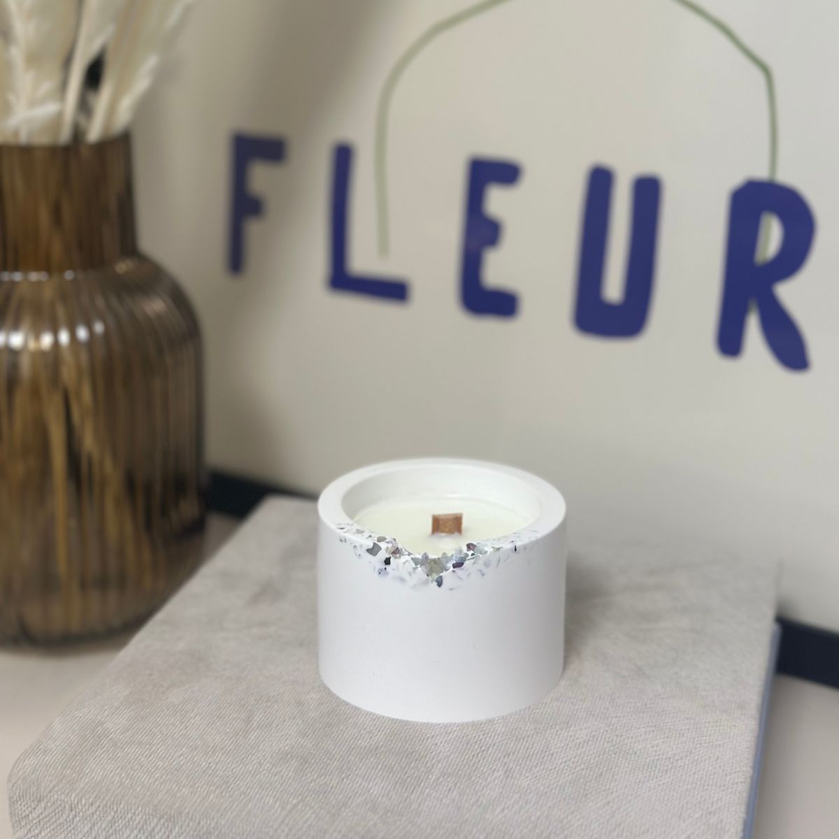 lumanare-parfumata-din-ceara-de-soia-fluorita-claritate-echilibru-inspiratie