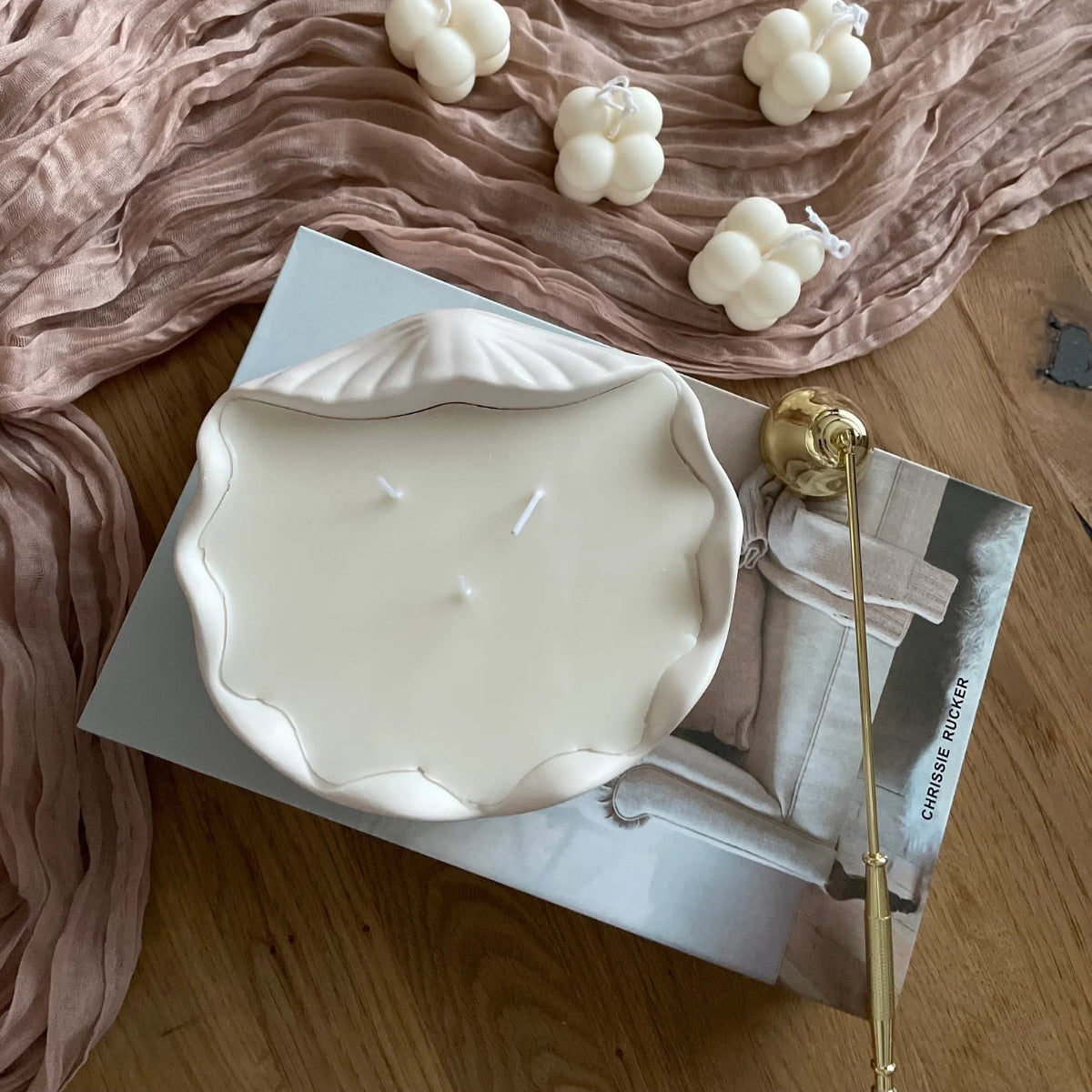 lumanare-parfumata-in-vas-ceramic-seashell-serenade3