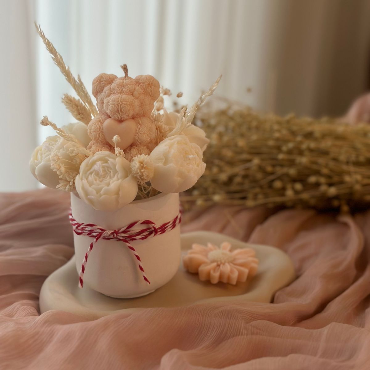 martisor-parfumat-lumanari-din-ceara-de-soia-in-bol-de-ceramica