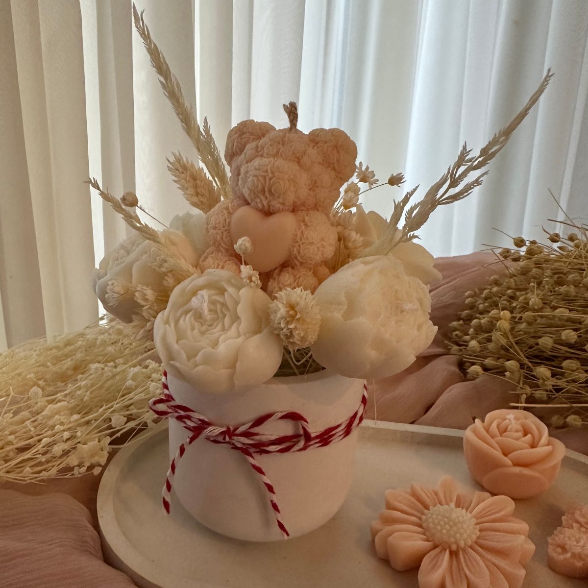 martisor-parfumat-lumanari-din-ceara-de-soia-in-bol-de-ceramica