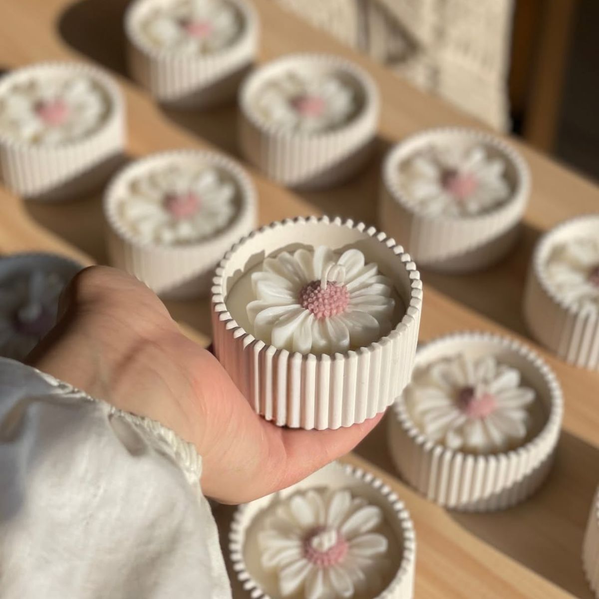 marturie-pentru-nunta-si-botez-lumanare-in-bol-ceramic-margareta