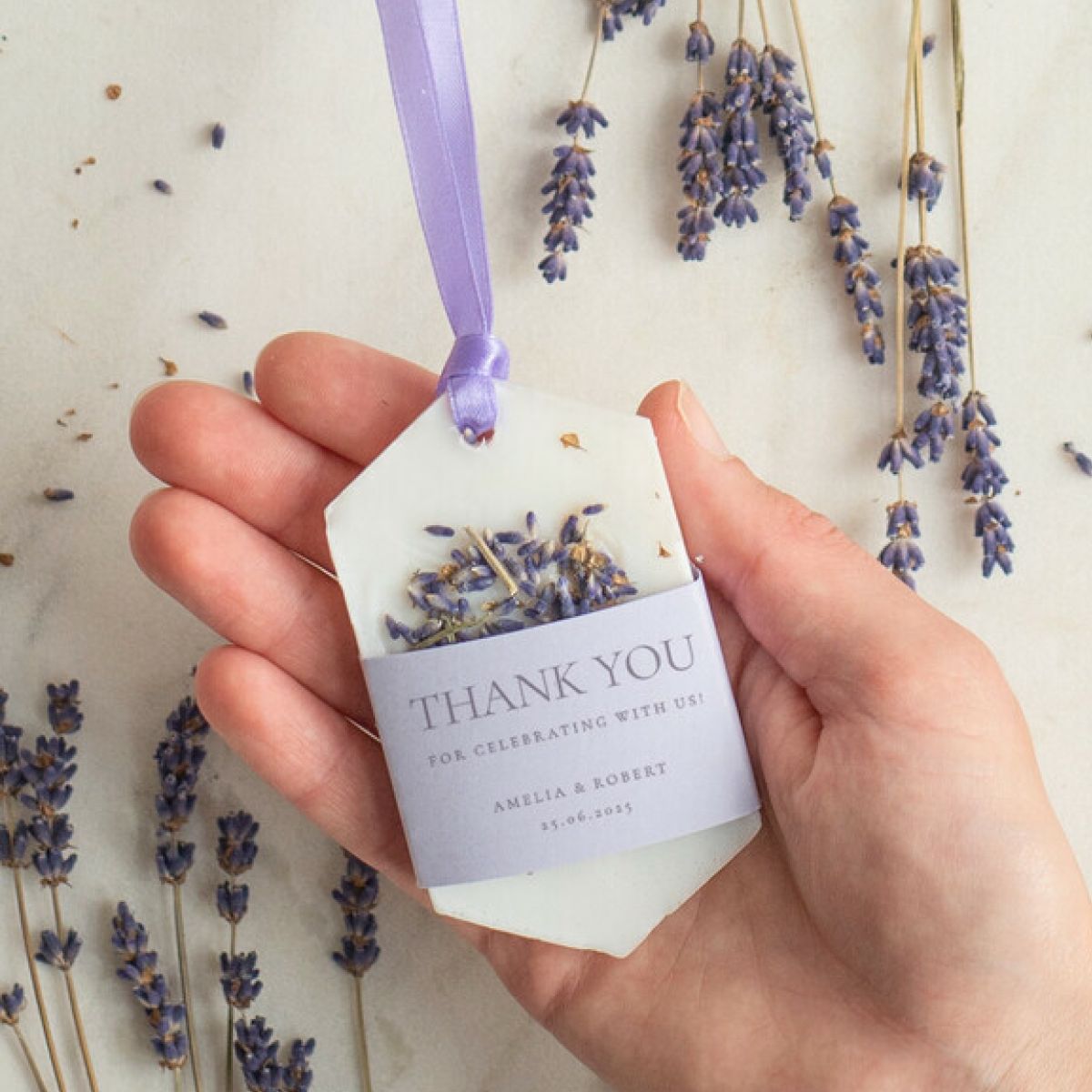 marturie-pentru-nunta-si-botez-odorizant-pentru-dulap-din-ceara-parfumata