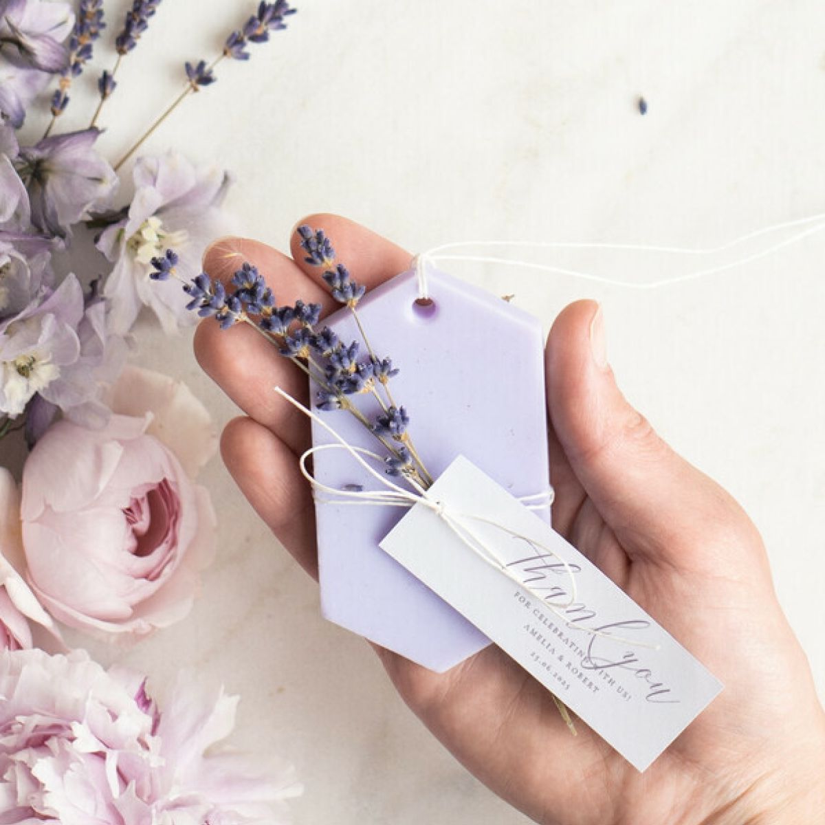 marturie-pentru-nunta-si-botez-odorizant-pentru-dulap-din-ceara-parfumata