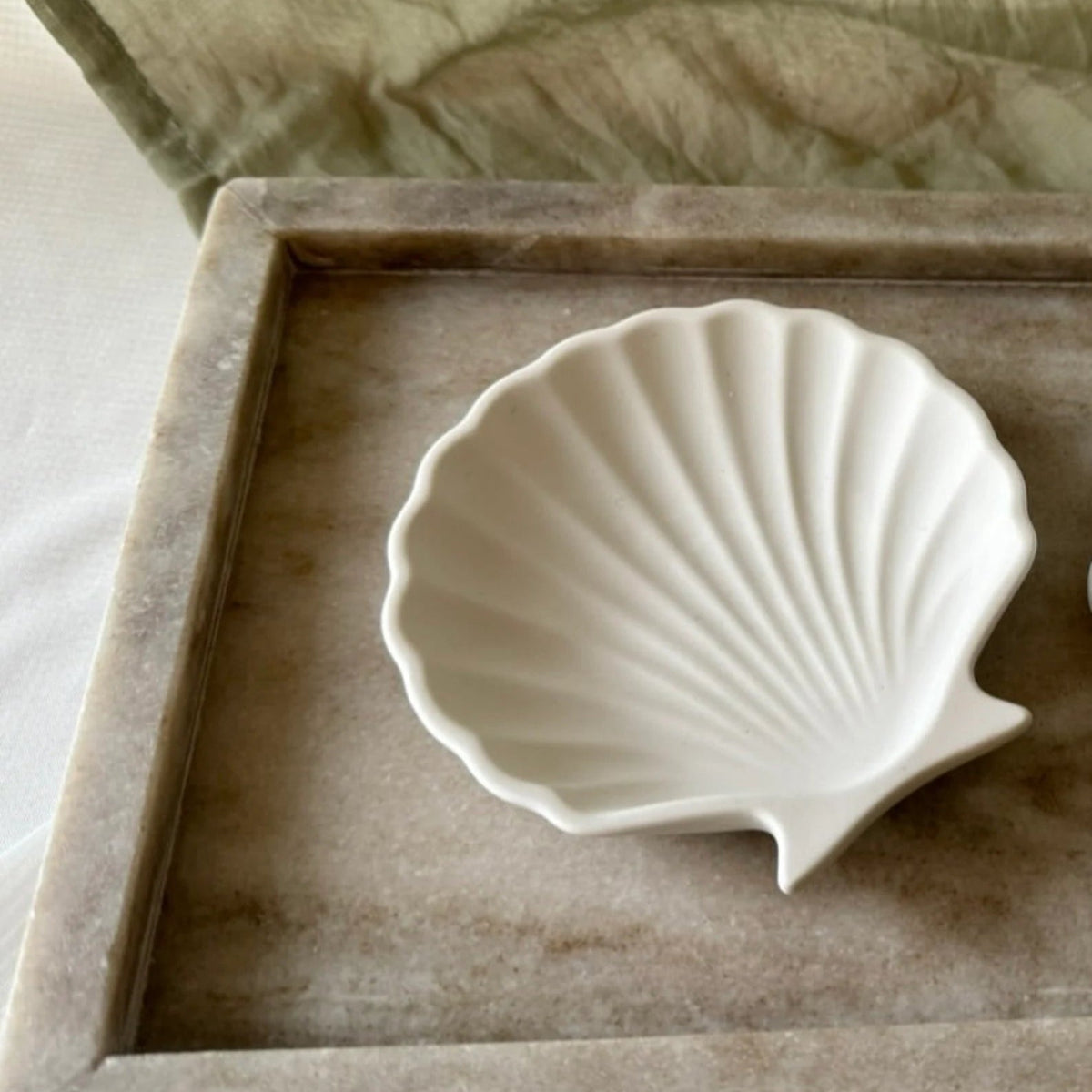tava-decorativa-pentru-bijuterii-seashell3